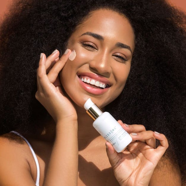 Photonic - Light Shifting Solution SPF 30 Broad Spectrum Facial Sunscreen + Moisturizer